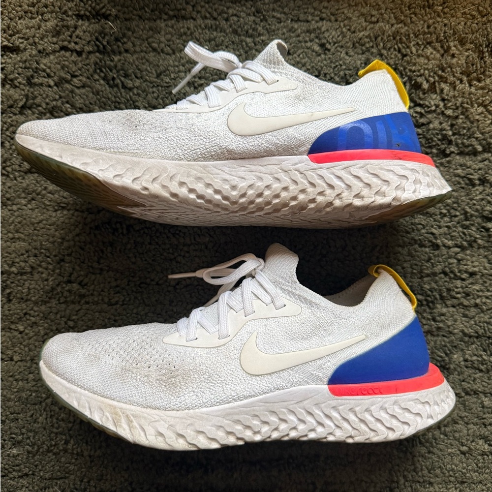 Nike Women’s Epic React Running Shoe 7.5